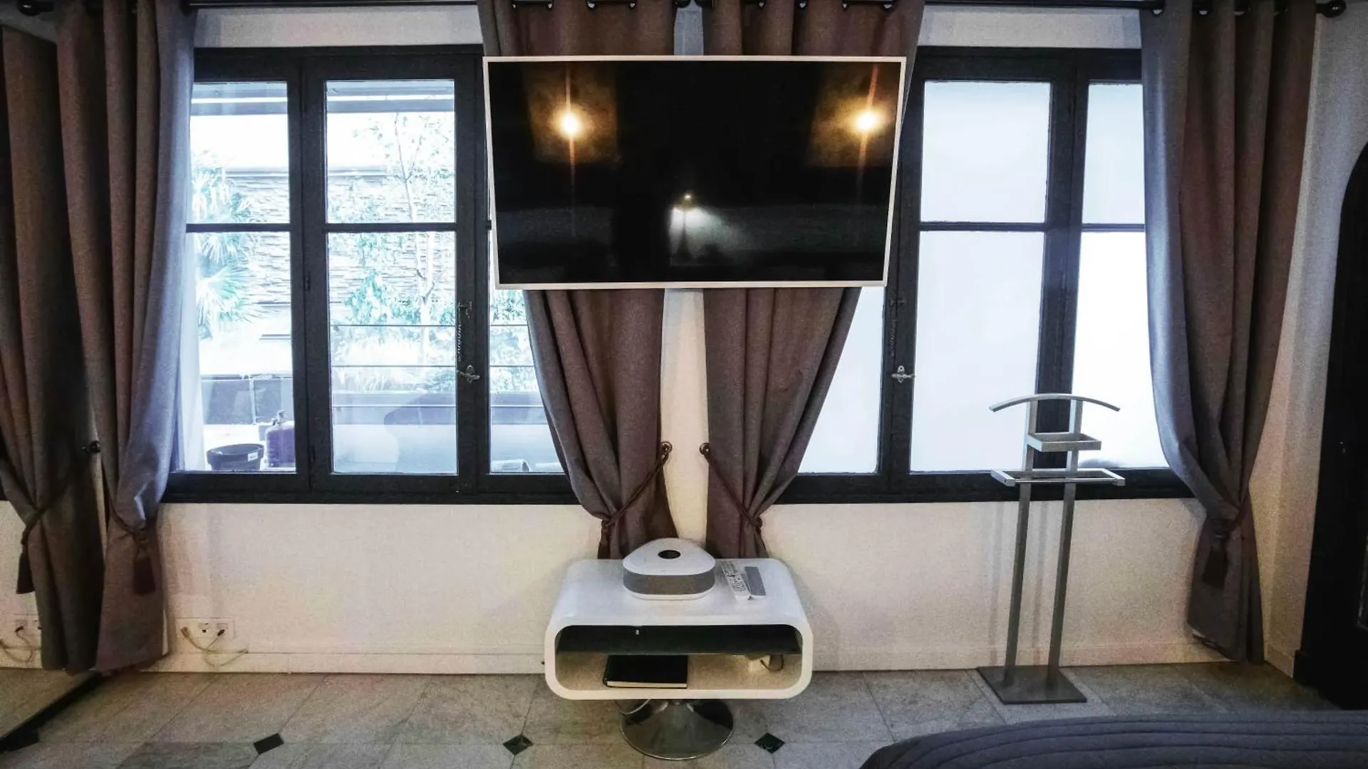 Ferienwohnung L'Etonnante Campagne A Paris Apartment